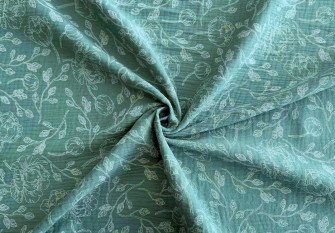 Muslinas Baltos gėlės mėtiniame