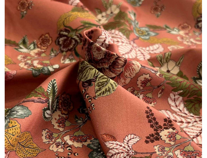 Medvilninis audinys su elastanu Gėlės persikiniame BROKUOTAS pristatymas per 1-4 d.d.