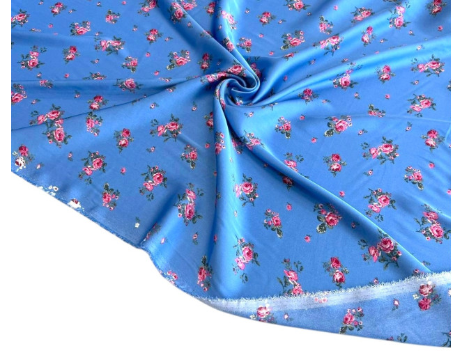 Armani šilkas Gėlytės mėlyname internetu