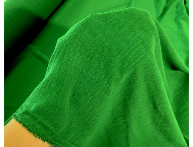 Crepe Grass Green pigiau