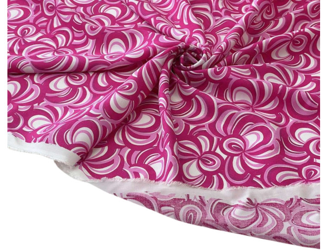 Viskozinis audinys Rožiniai raštai baltame pigiau