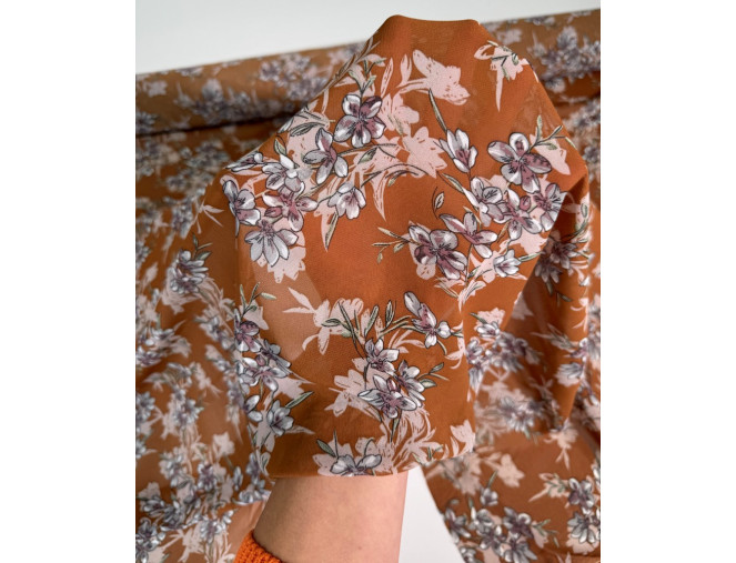 Chiffon Flowers in brown pigiau