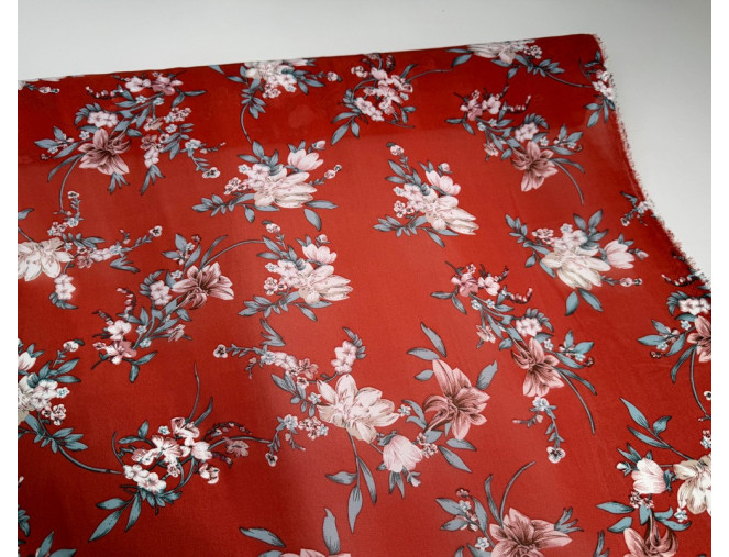 Chiffon Flowers in brick internetu