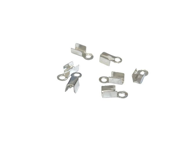 Užbaigimo detalė su kilpele 8mm Nikelio