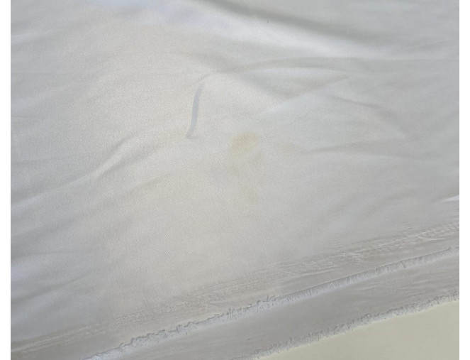 Storesnis atlasinis audinys su elastanu Baltas BROKUOTAS pigiau