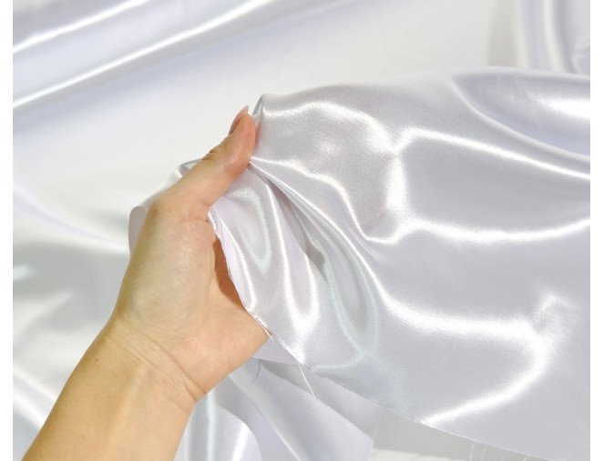 Thin satin fabric with elastane White internetu
