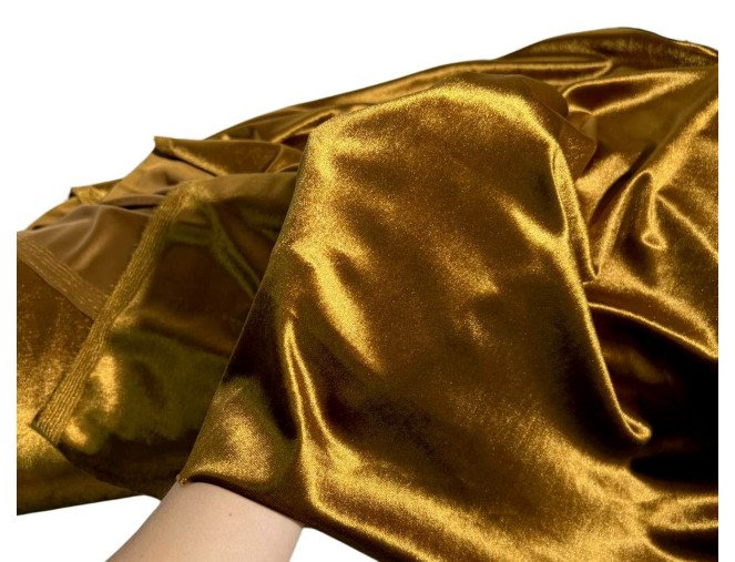 Aksomas Auksinis pigiau