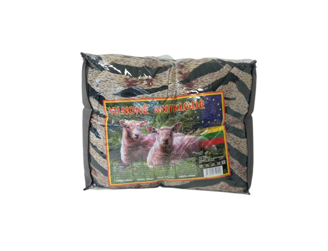 Semi-wool blanket of 150 x 200 cm