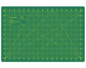 Kilimėlis pjaustymui 30 x 45cm A3 Kilimėlis pjaustymui 30 x 45cm A3