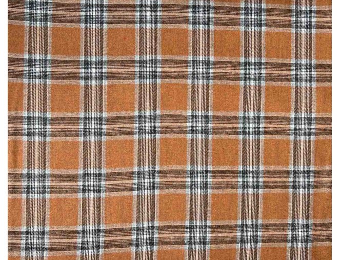 Checkered flannel in caramel brown internetu