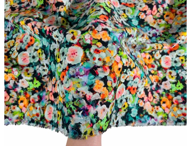 Cotton fabric with spandex, "Patterned Flowers" pigiau