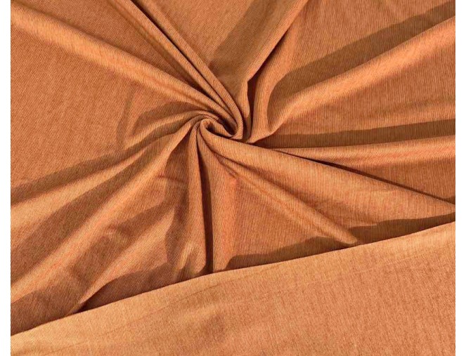 Merino wool knitwear in caramel brown pigiau