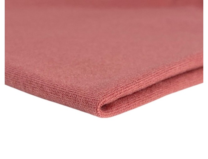 Merino wool knitwear in Ash Pink