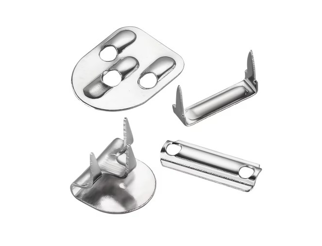 Metal fastener - trouser hook pigiau