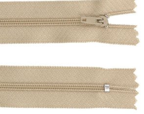 Non-detachable 3D zipper 40 cm Light sand Non-detachable 3D zipper 40 cm Light sand