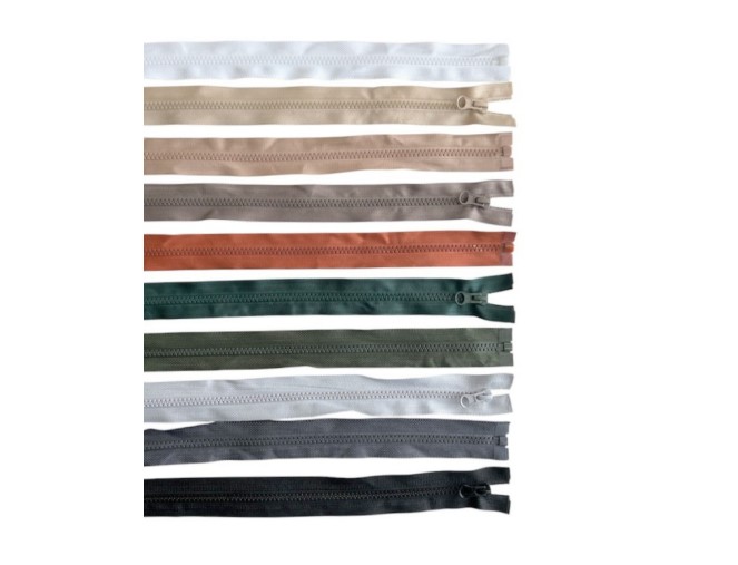 Plastikinių užtrauktukų rinkinys 45cm 10vnt