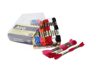 Siuvinėjimo siūlų rinkinys (50vnt)